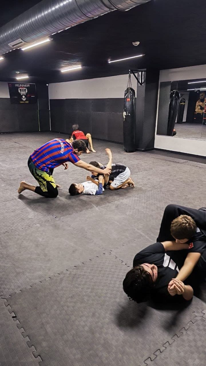 Antalya Kingo's Crew çocuk BJJ dersi